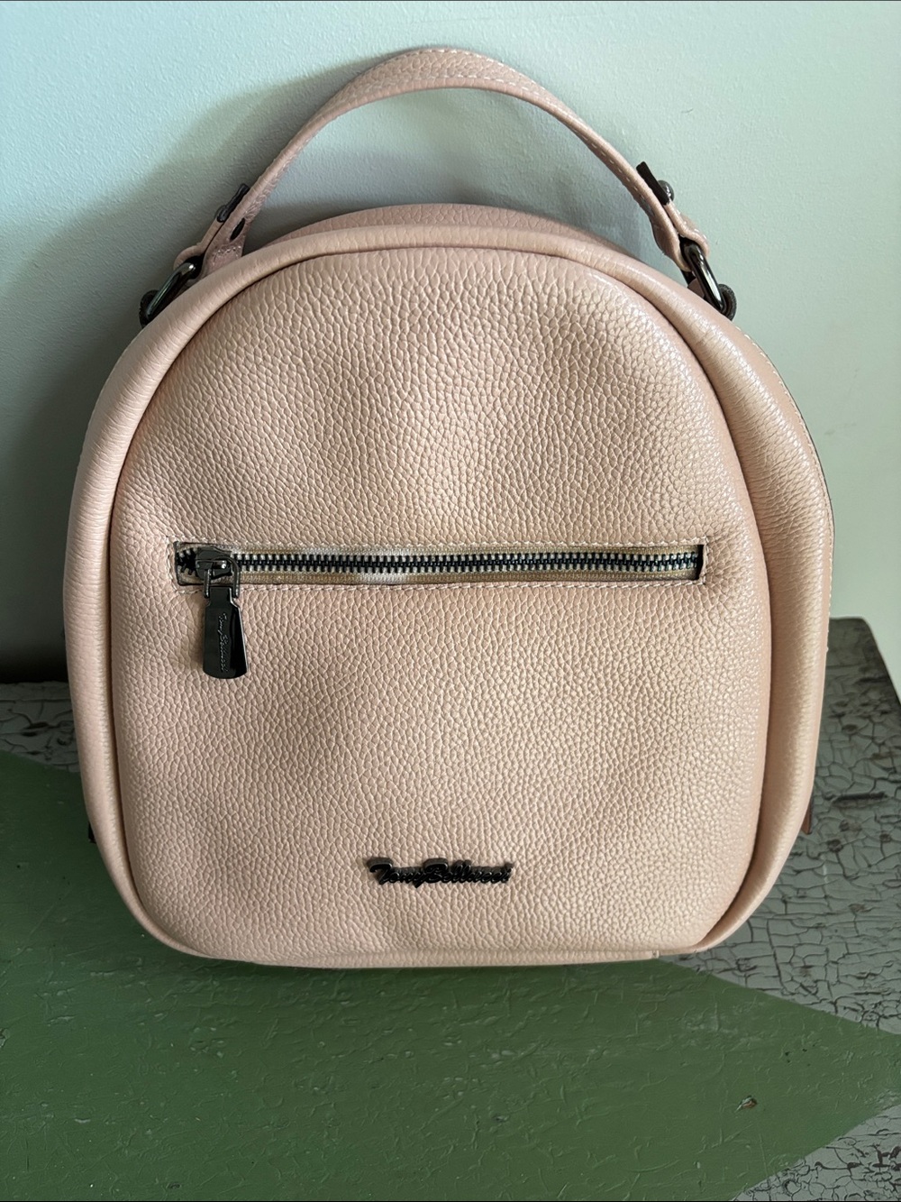 Tony Bellucci Blush Pink Pebbled Backpack Bag Purse Travel 10 x 9.5 x 2.5 - Picture 3 of 11
